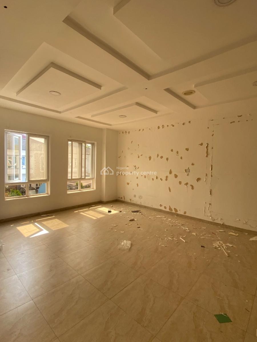 Luxury 4 Bedroom Terraced Duplex with Pool& Gym, Chevron , Comes 24hrs Power Supply, Lekki, Lagos, Terraced Duplex for Rent