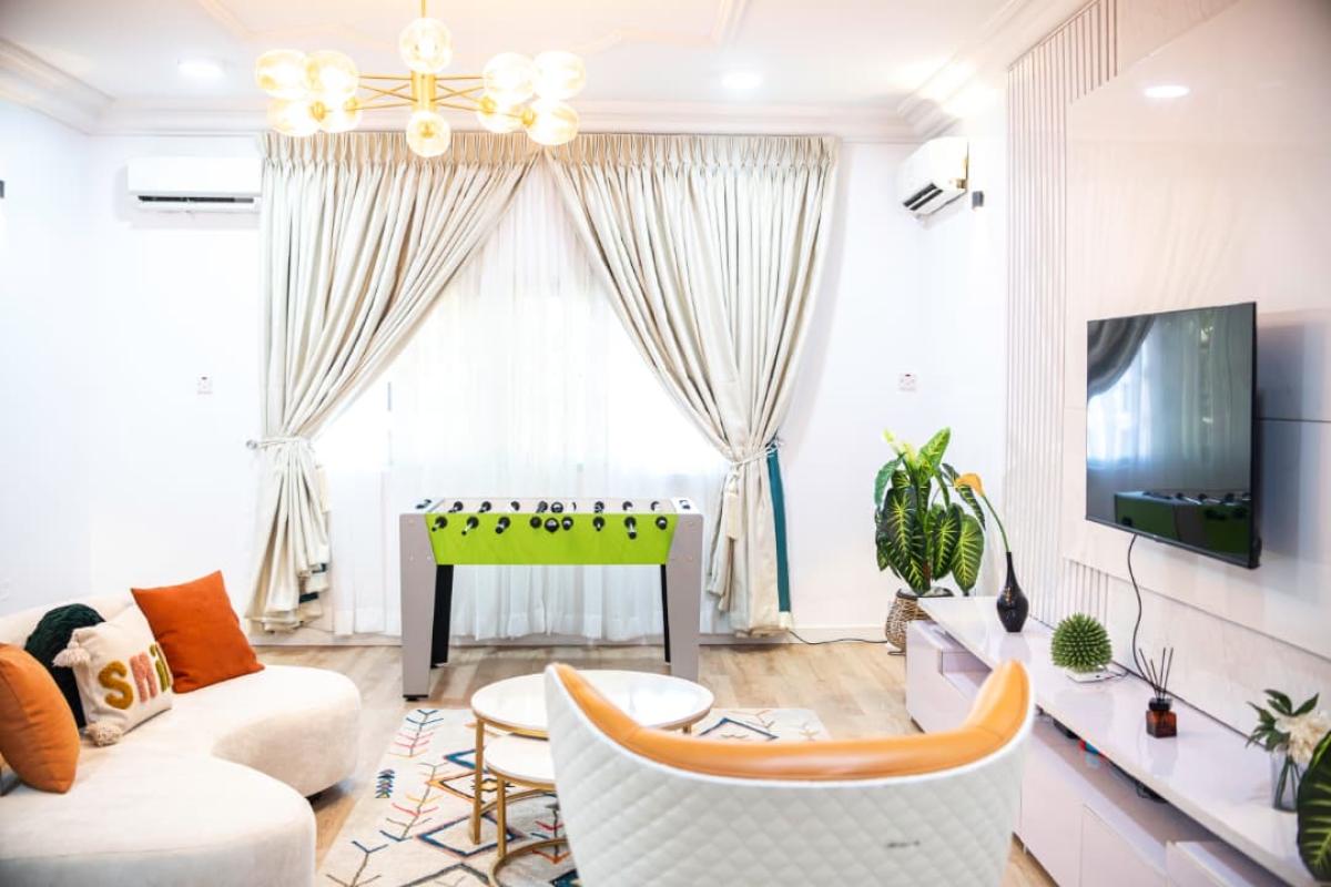 Furnished 1bedroom Flat in Lekki Phase 2, Dr Adewale Oshin Street, Lekki Phase 1, Lekki, Lagos, Mini Flat (room and Parlour) for Rent