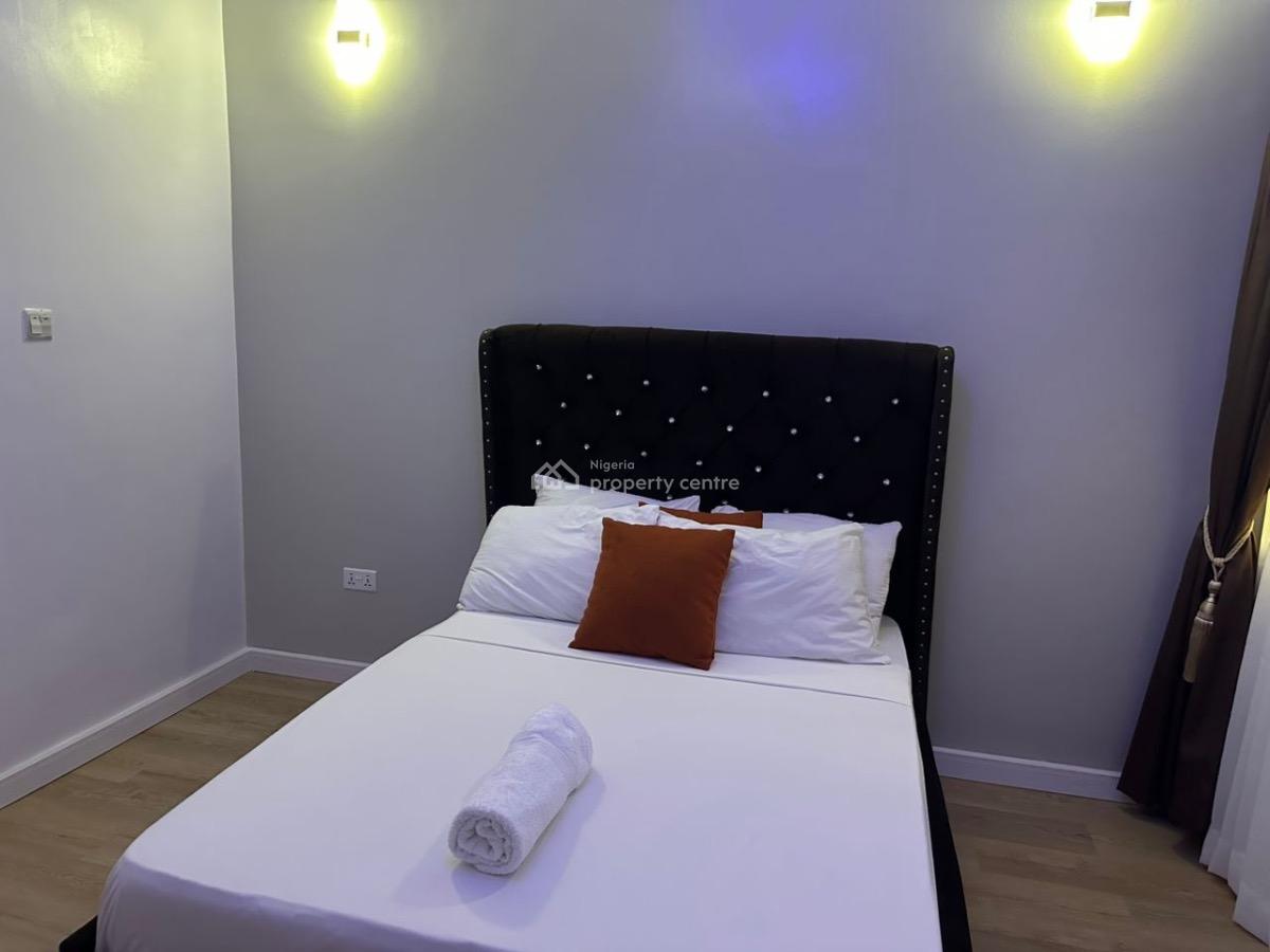 Furnished 1bedroom Flat in Lekki Phase 2, Dr Adewale Oshin Street, Lekki Phase 1, Lekki, Lagos, Mini Flat (room and Parlour) for Rent