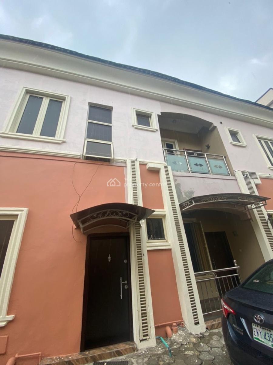 Renovated 3 Bedrooms Flats with Bq, Chevron, Lekki Phase 2, Lekki, Lagos, Flat / Apartment for Rent