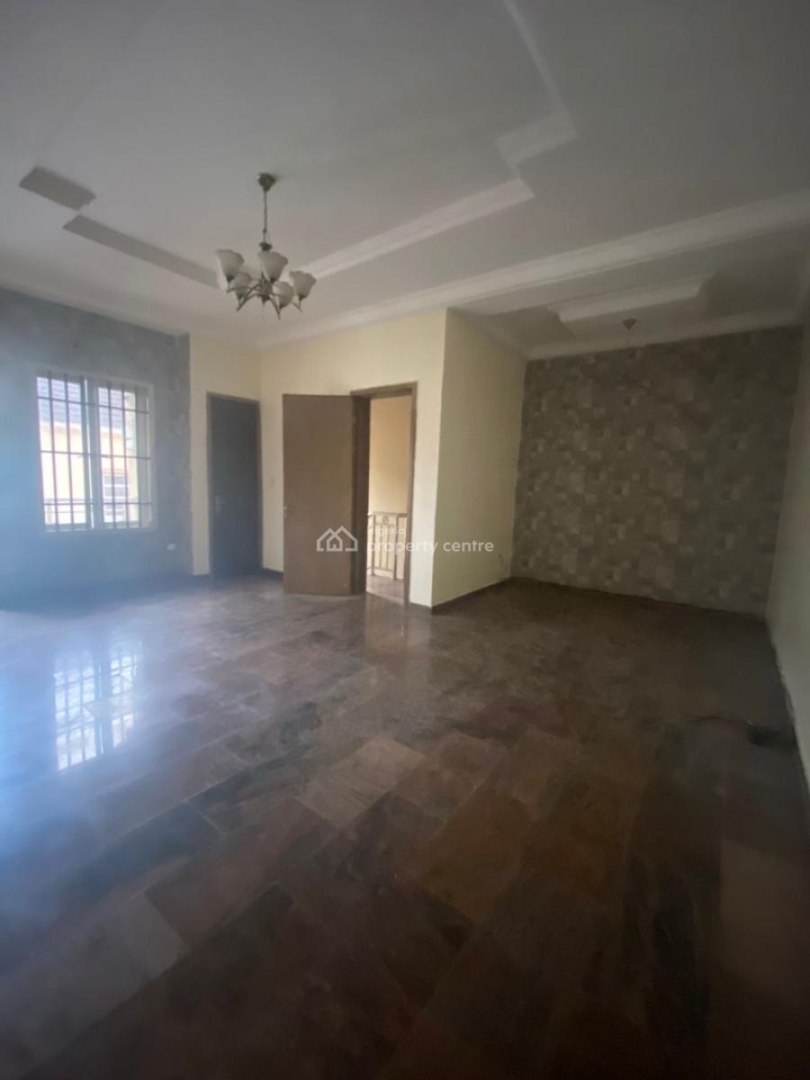 Renovated 3 Bedrooms Flats with Bq, Chevron, Lekki Phase 2, Lekki, Lagos, Flat / Apartment for Rent