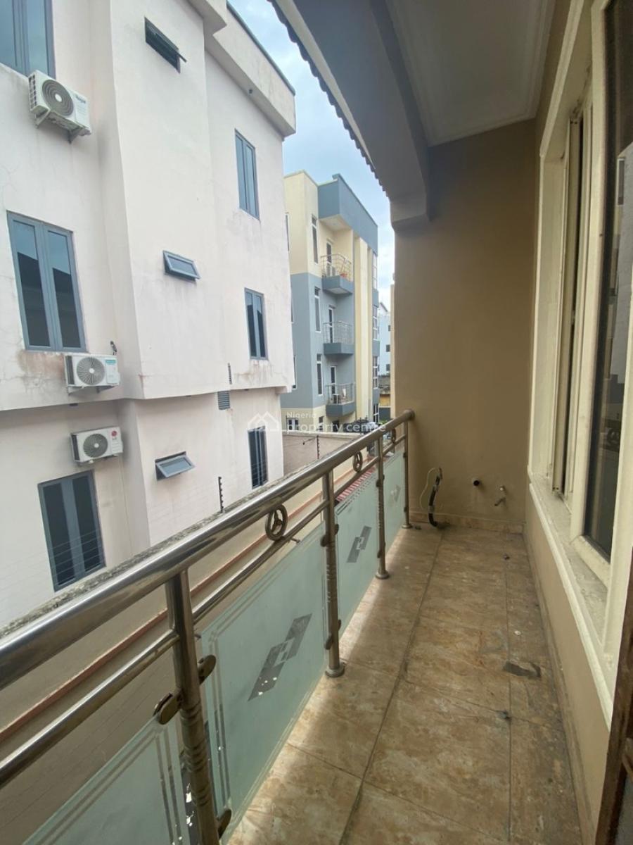 Renovated 3 Bedrooms Flats with Bq, Chevron, Lekki Phase 2, Lekki, Lagos, Flat / Apartment for Rent