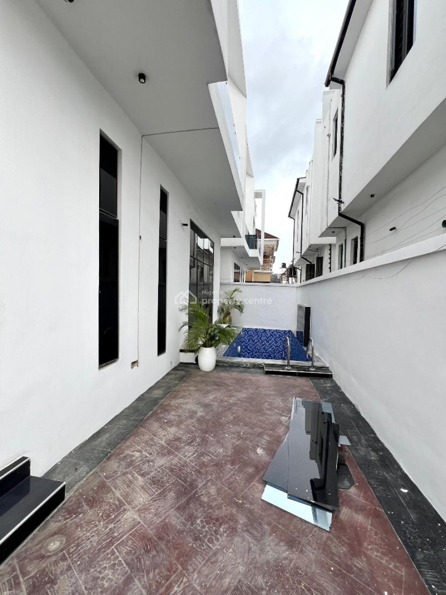 Direct  - 5 Bedroom Spacious Detached Duplex with Bq and Pool, Chevron, Lekki, Lagos, Detached Duplex for Sale