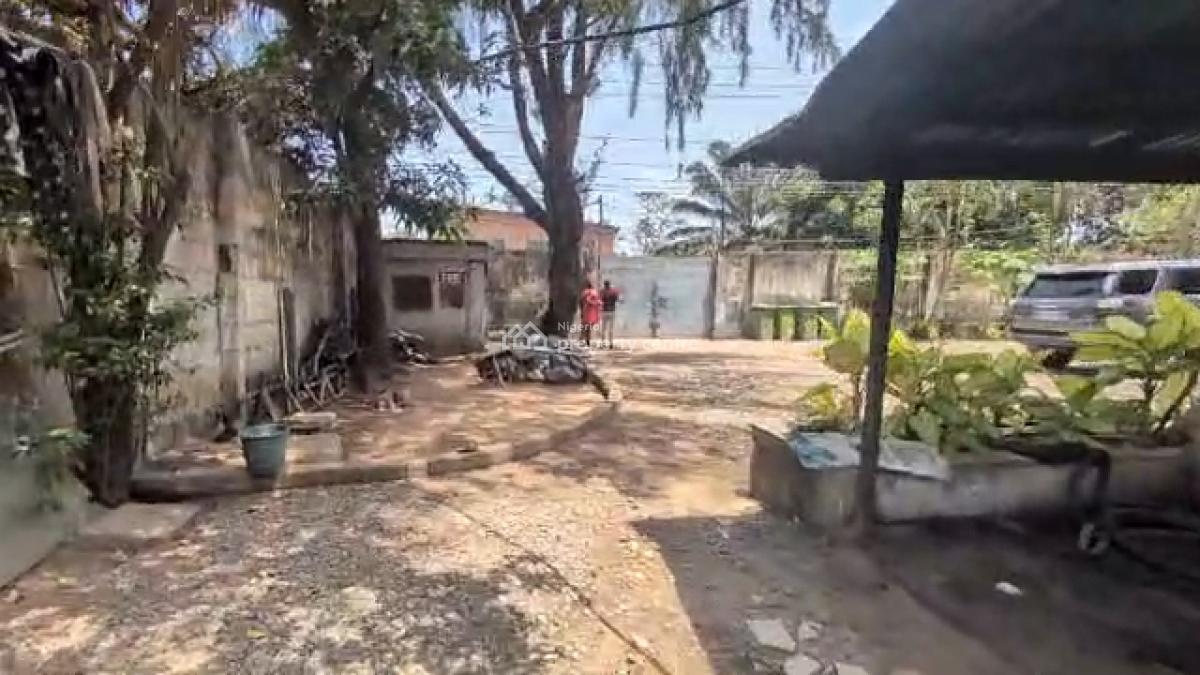 4 Bedrooms Bungalow with 2 Rooms Bq on 1800sqm @ Ikeja Gra. Office Or, Ikeja Gra Lagos, Ikeja, Lagos, House for Rent