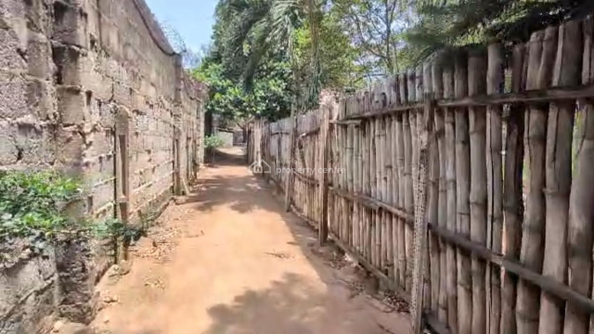 4 Bedrooms Bungalow with 2 Rooms Bq on 1800sqm @ Ikeja Gra. Office Or, Ikeja Gra Lagos, Ikeja, Lagos, House for Rent