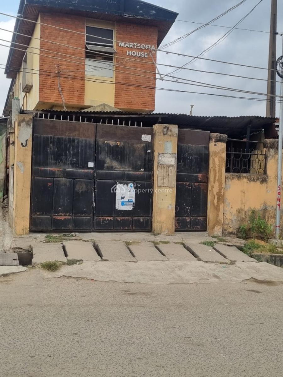4 Bedroom Duplex, Akoka, Yaba, Lagos, Detached Duplex for Sale
