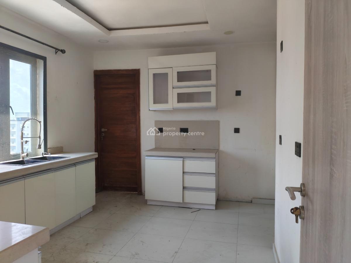Luxury 3 Bedroom Penthouse with a Room Bq, Ikate Elegushi, Ikate Elegushi, Lekki, Lagos, Flat / Apartment for Sale