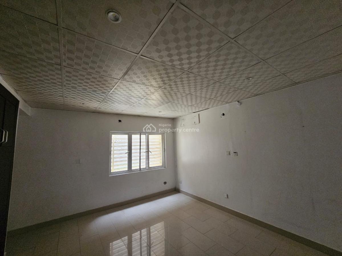 Well Maintained 3 Bedroom Fully Serviced Apartment with Bq, Old Ikoyi, Ikoyi, Lagos, Block of Flats for Sale