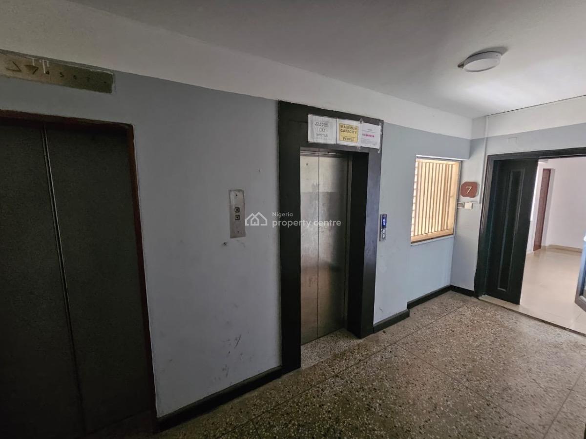 Well Maintained 3 Bedroom Fully Serviced Apartment with Bq, Old Ikoyi, Ikoyi, Lagos, Block of Flats for Sale