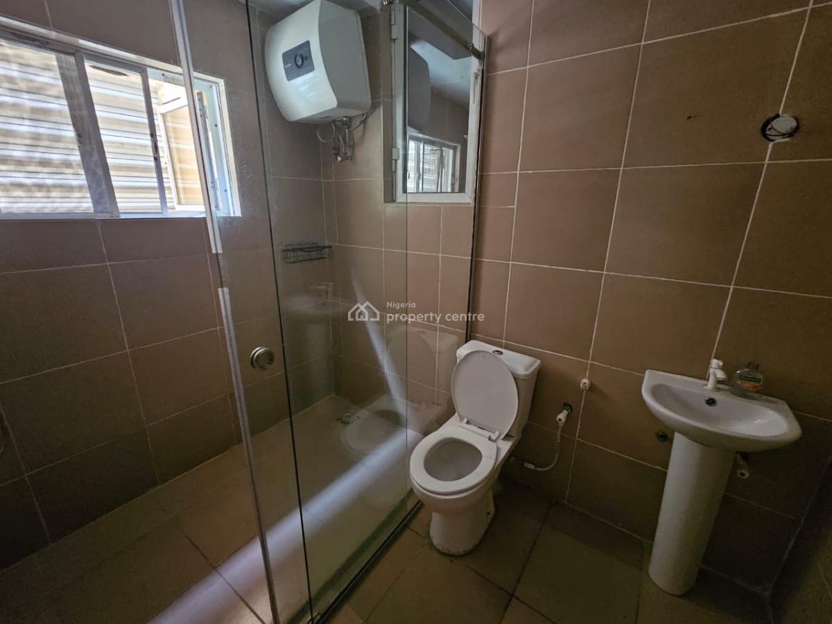 Well Maintained 3 Bedroom Fully Serviced Apartment with Bq, Old Ikoyi, Ikoyi, Lagos, Block of Flats for Sale