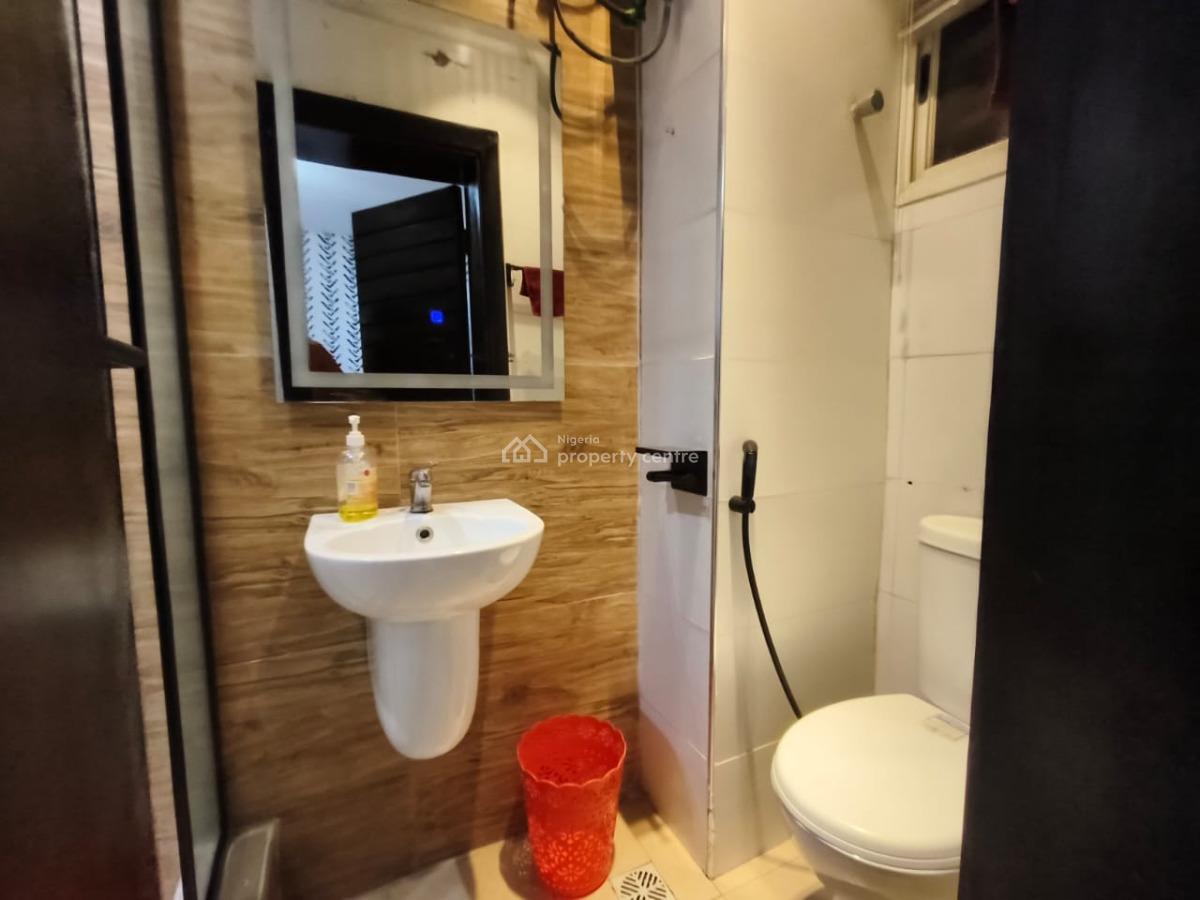 Exquisite 2 Bedroom Apartment, Lekki Phase 1, Lekki Phase 1, Lekki, Lagos, Flat / Apartment Short Let