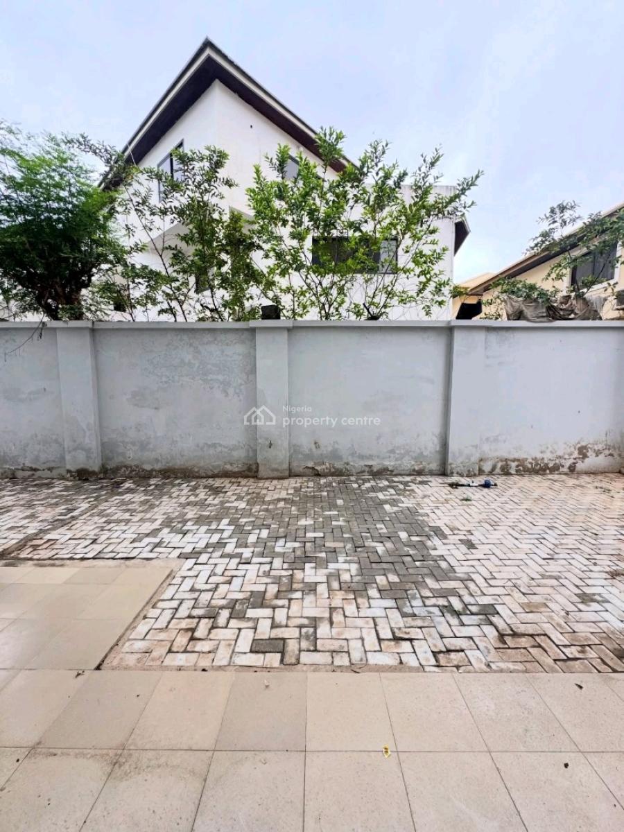 Luxury 4-bedroom Terrace + Bq (3 Units Available)   an Exclusive Oppo, Maitama District, Abuja, House for Rent