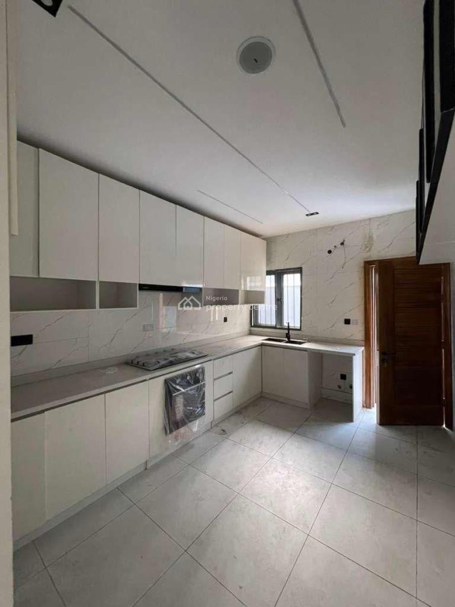 4 Bedroom Terrace Duplex, Lekki Phase 1, Lekki, Lagos, House for Sale