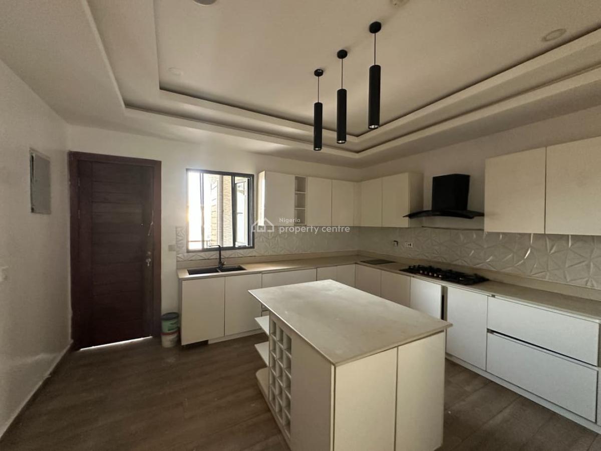4 Bedroom Maisonette, Oniru, Victoria Island (vi), Lagos, Flat / Apartment for Rent