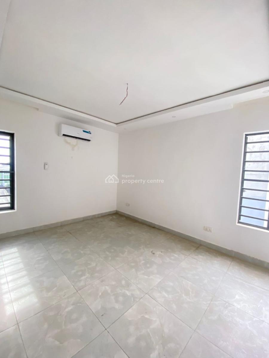 Breathe Taking 3 Bedroom Apartment in a Secure Environment, Right, Lekki, Lagos, Flat / Apartment for Sale