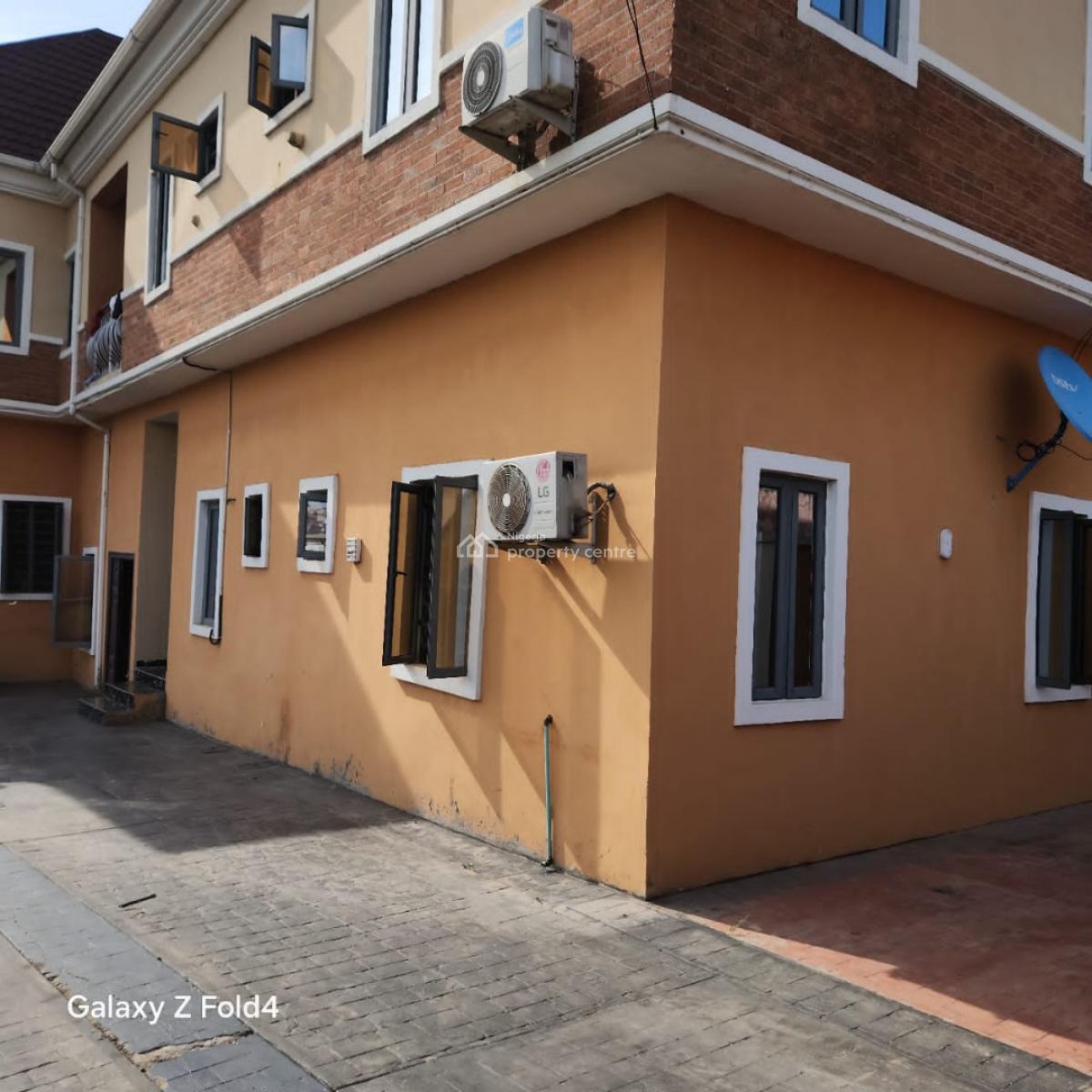 Block of 5 Flats, Omole Phase 2, Ikeja, Lagos, Block of Flats for Sale