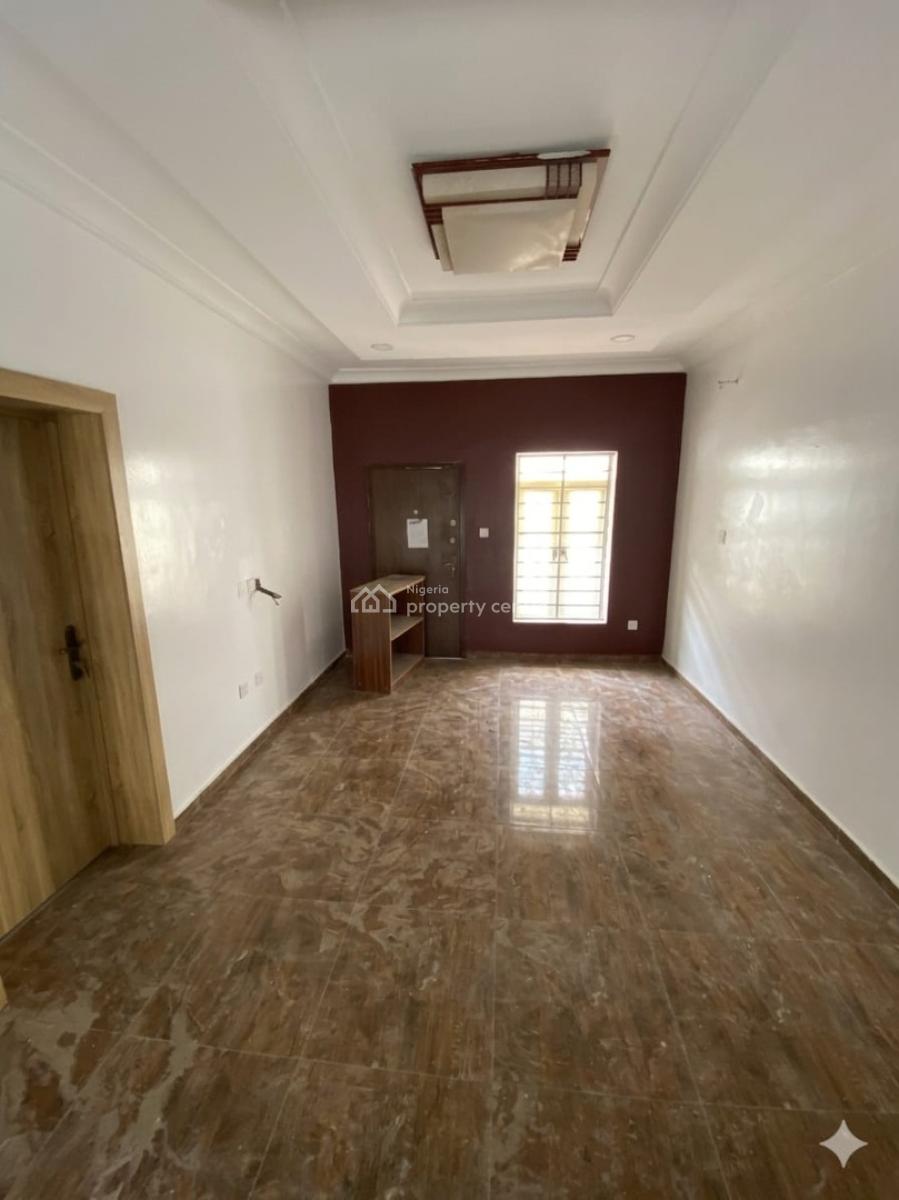 Fully Renovated Spacious Mini Flat Upstairs, Ikota Lekki County Homes, Ikota, Lekki, Lagos, Mini Flat (room and Parlour) for Rent