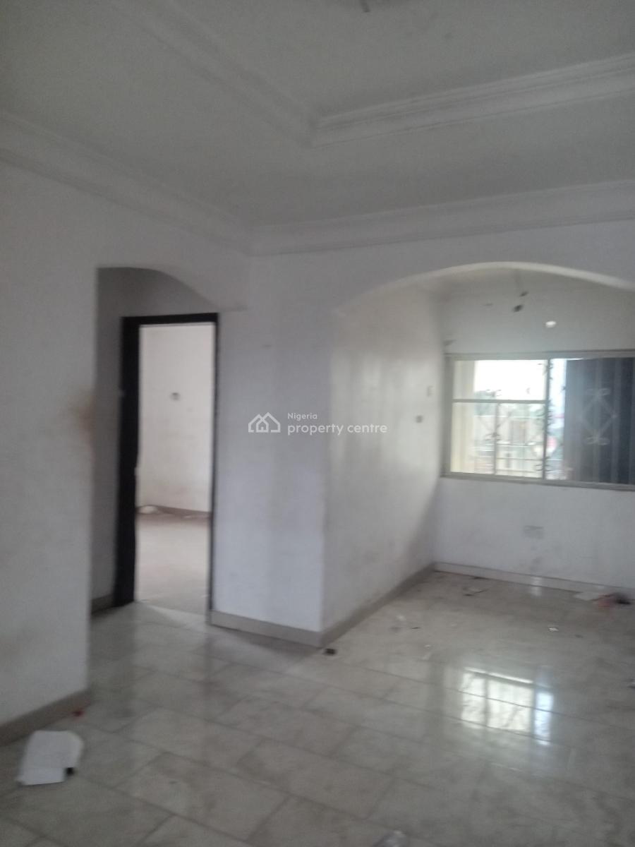 Spacious Fine 2bedroom Flat Upstairs, Platinum Estate Badore Ajah Lagos, Badore, Ajah, Lagos, Flat / Apartment for Rent