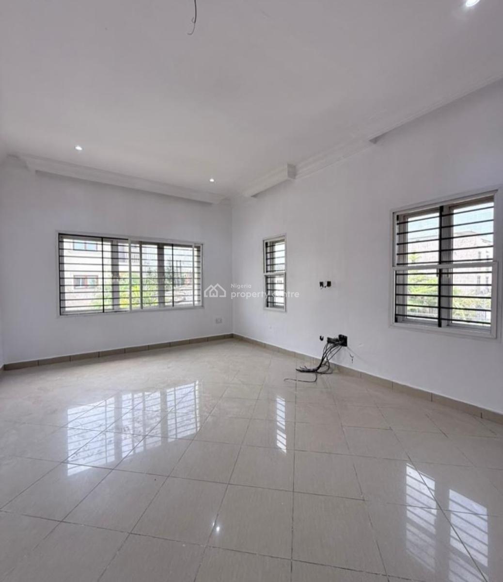 Spacious Elegant 4bedroom Semi Detached Duplex with Bq, Secure, Off Admiralty, Lekki Phase 1, Lekki, Lagos, Semi-detached Duplex for Rent