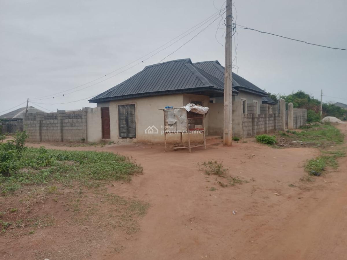 3bedroom Bungalow with Mini Flats on Full Plot at Ikorodu Lagos, Off Adamo Bus Stop Ikorodu Lagos, Ikorodu, Lagos, Detached Bungalow for Sale