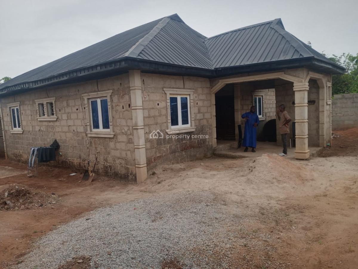 3bedroom Bungalow with Mini Flats on Full Plot at Ikorodu Lagos, Off Adamo Bus Stop Ikorodu Lagos, Ikorodu, Lagos, Detached Bungalow for Sale