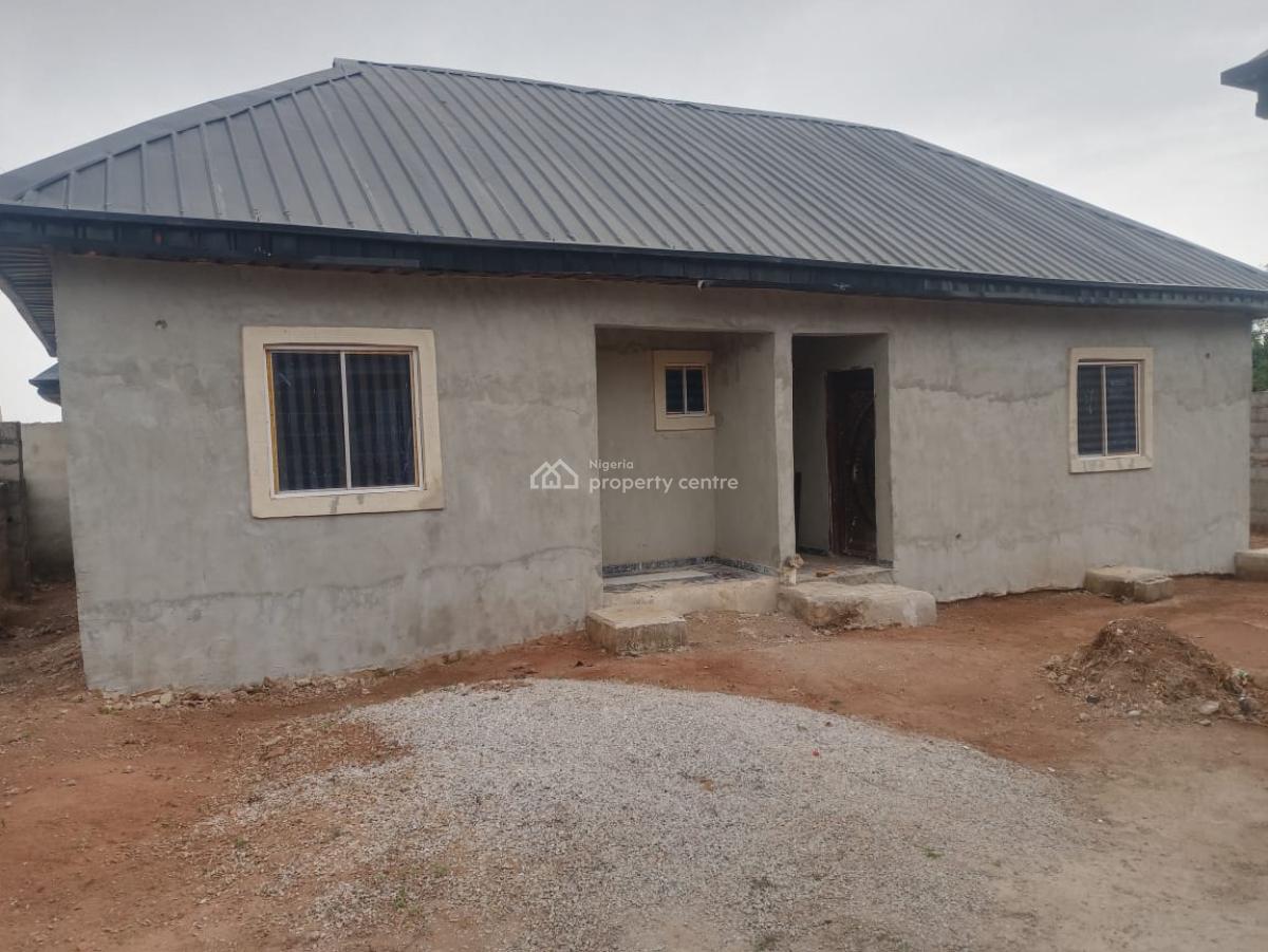 3bedroom Bungalow with Mini Flats on Full Plot at Ikorodu Lagos, Off Adamo Bus Stop Ikorodu Lagos, Ikorodu, Lagos, Detached Bungalow for Sale