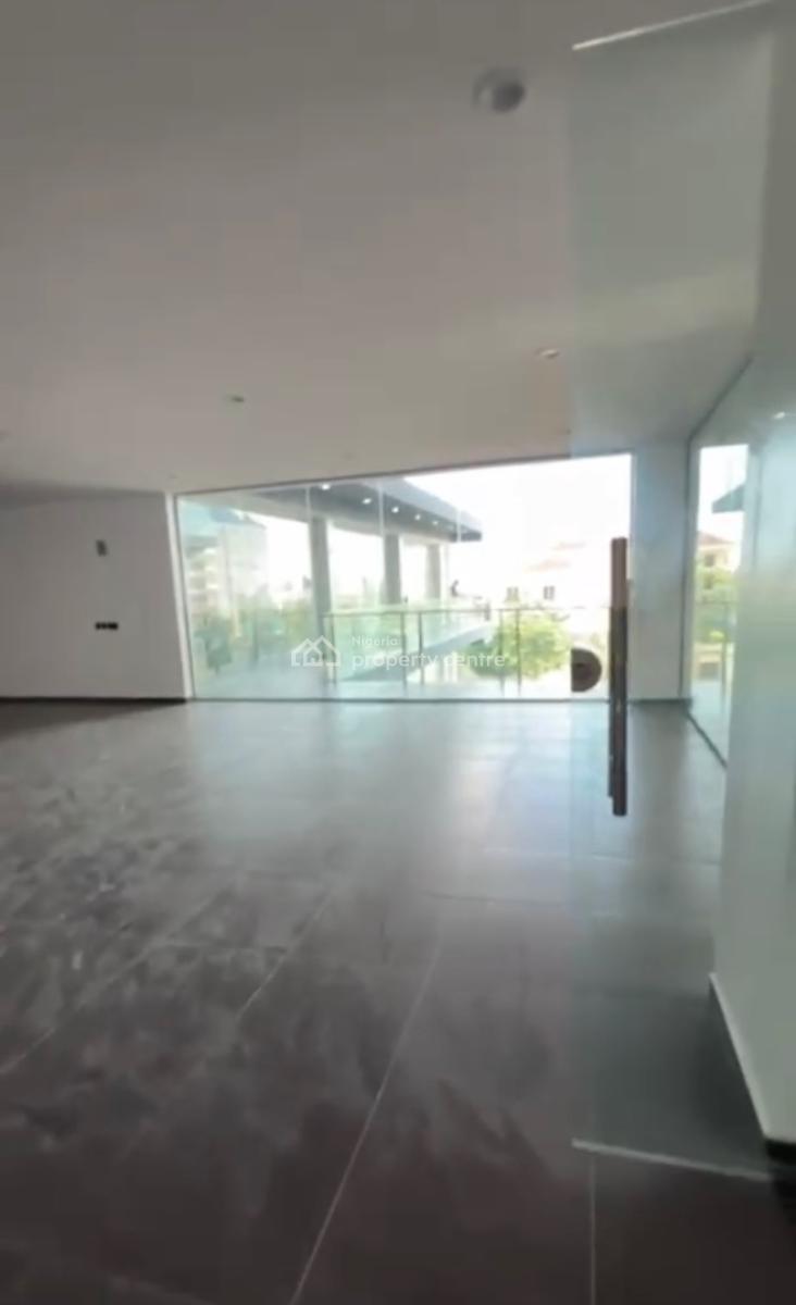 Spacious Space, Lekki Phase 1, Lekki, Lagos, Shop for Rent