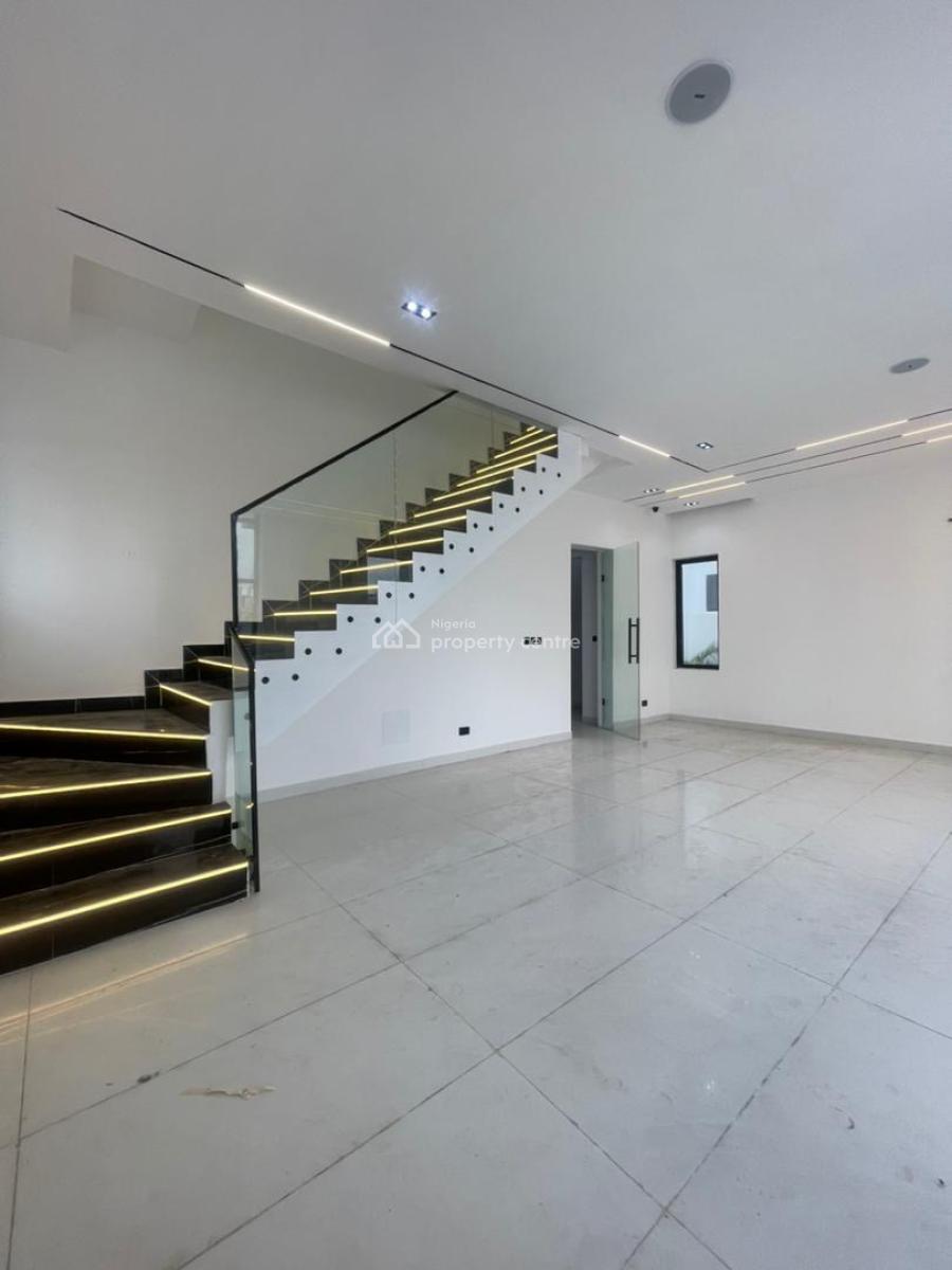 Iconic 5 Bedroom Detached Home, Orchid Road, Lekki, Lagos, Detached Duplex for Sale