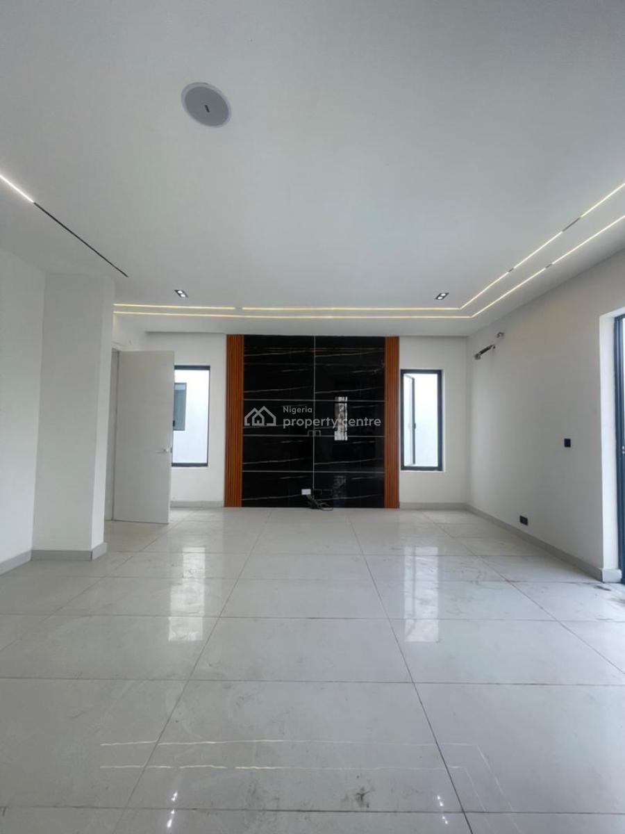 Iconic 5 Bedroom Detached Home, Orchid Road, Lekki, Lagos, Detached Duplex for Sale