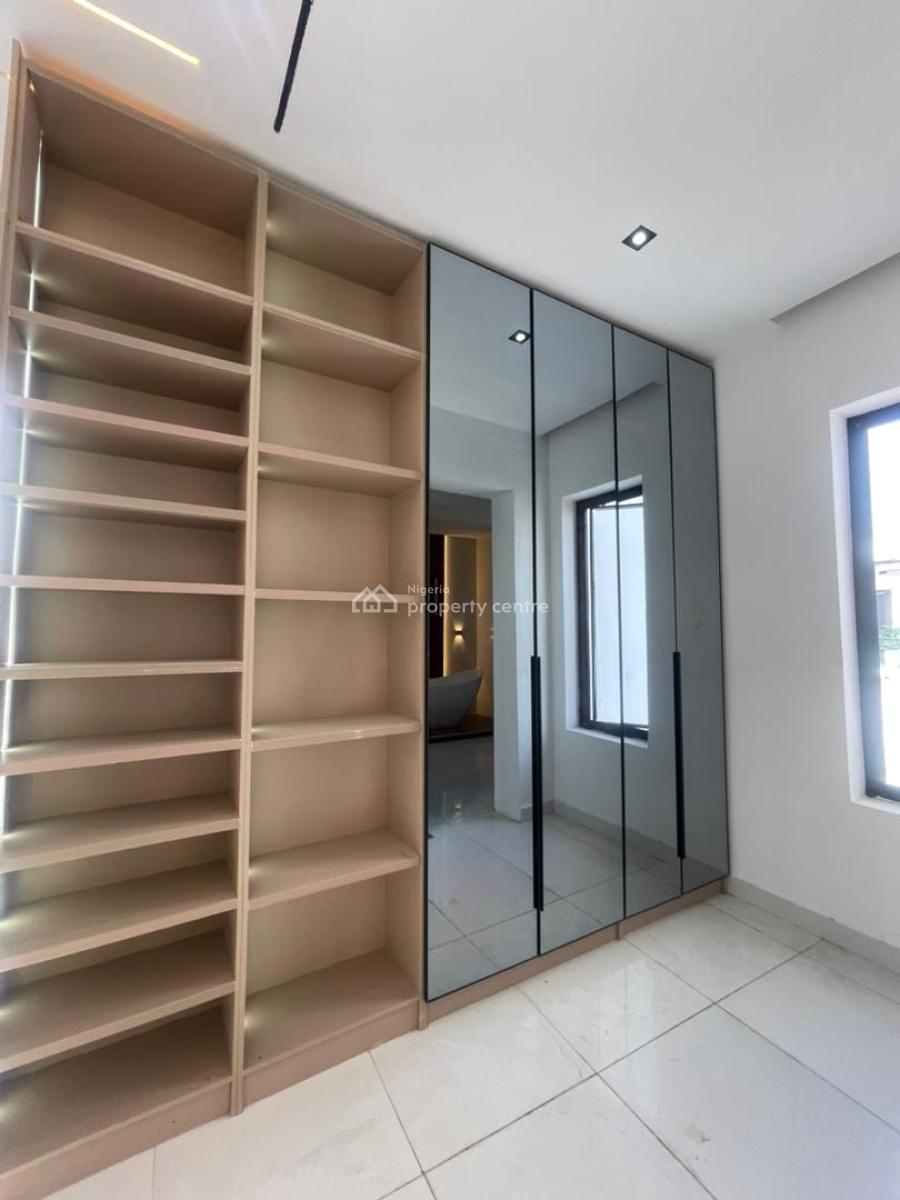 Iconic 5 Bedroom Detached Home, Orchid Road, Lekki, Lagos, Detached Duplex for Sale
