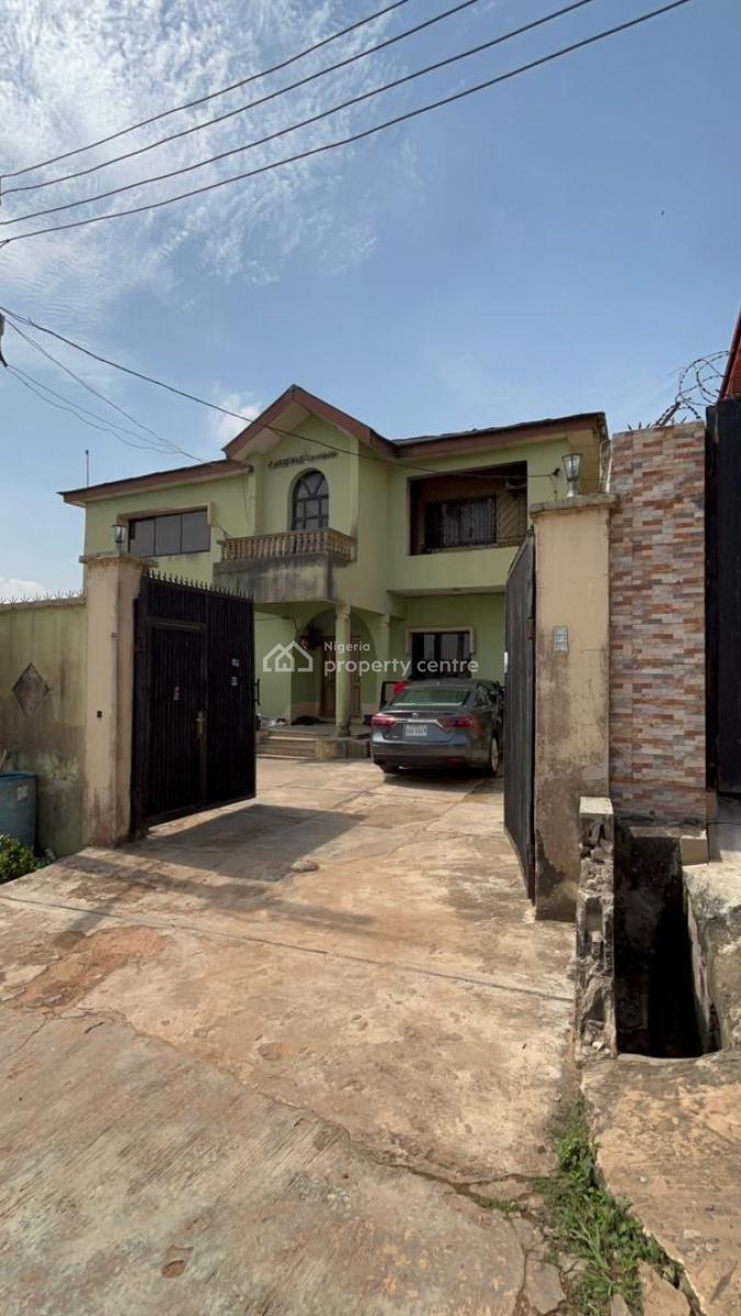 Well Maintained 4 Units of 3 Bedrooms Apartment Sitting on 670 Sqm, Ojodu Berger, Ojodu Berger, Ojodu, Lagos, Block of Flats for Sale