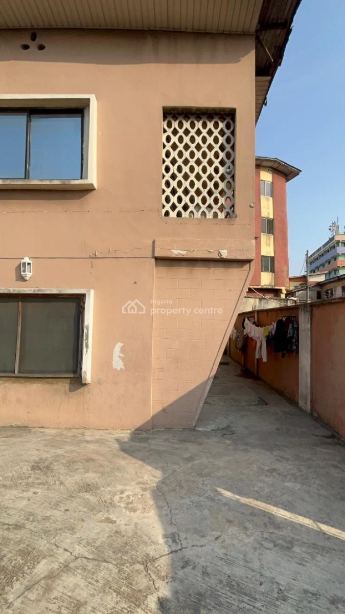 a Storey Building Which Consist of Block of  Apartments with Bq, Yaba, Jibowu, Yaba, Lagos, Block of Flats for Sale