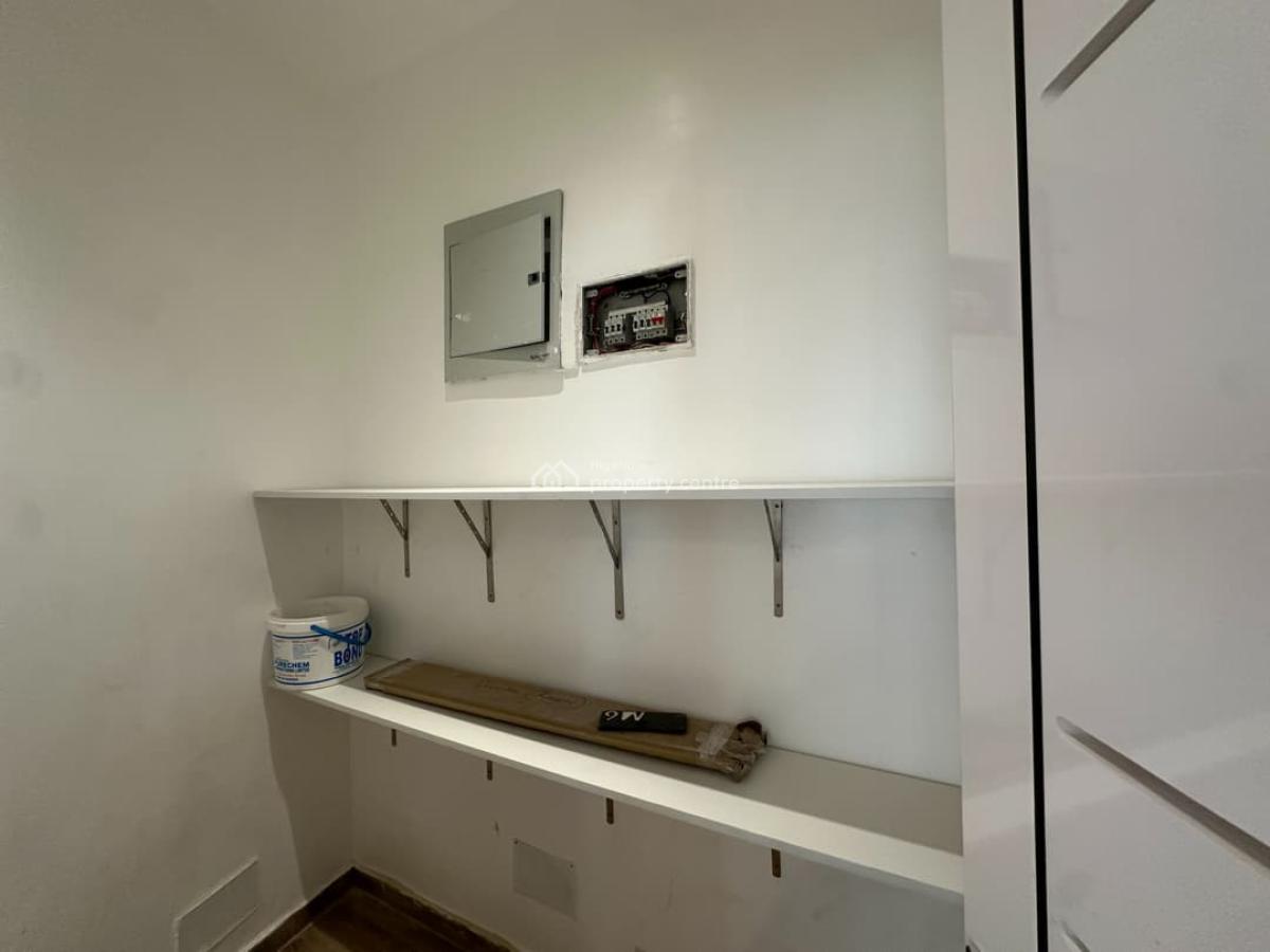 2 Bedroom Maisonette, Lekki Phase 1, Lekki, Lagos, Flat / Apartment for Rent