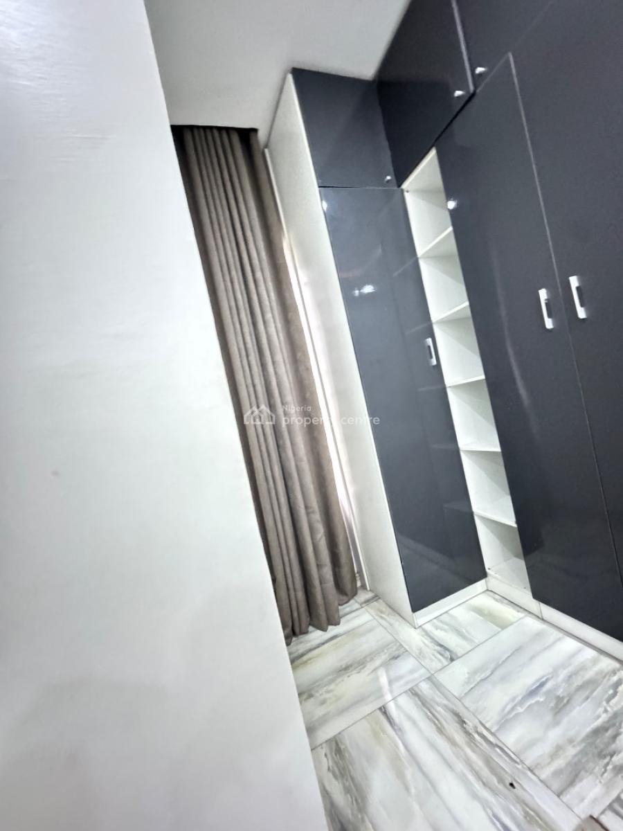 Urious & Lovely 3 Bedroom Apartmen Furnished Or Unfurnished Available, Oral Estate Orchid Road Lekki, Lekki, Lagos, Block of Flats for Sale