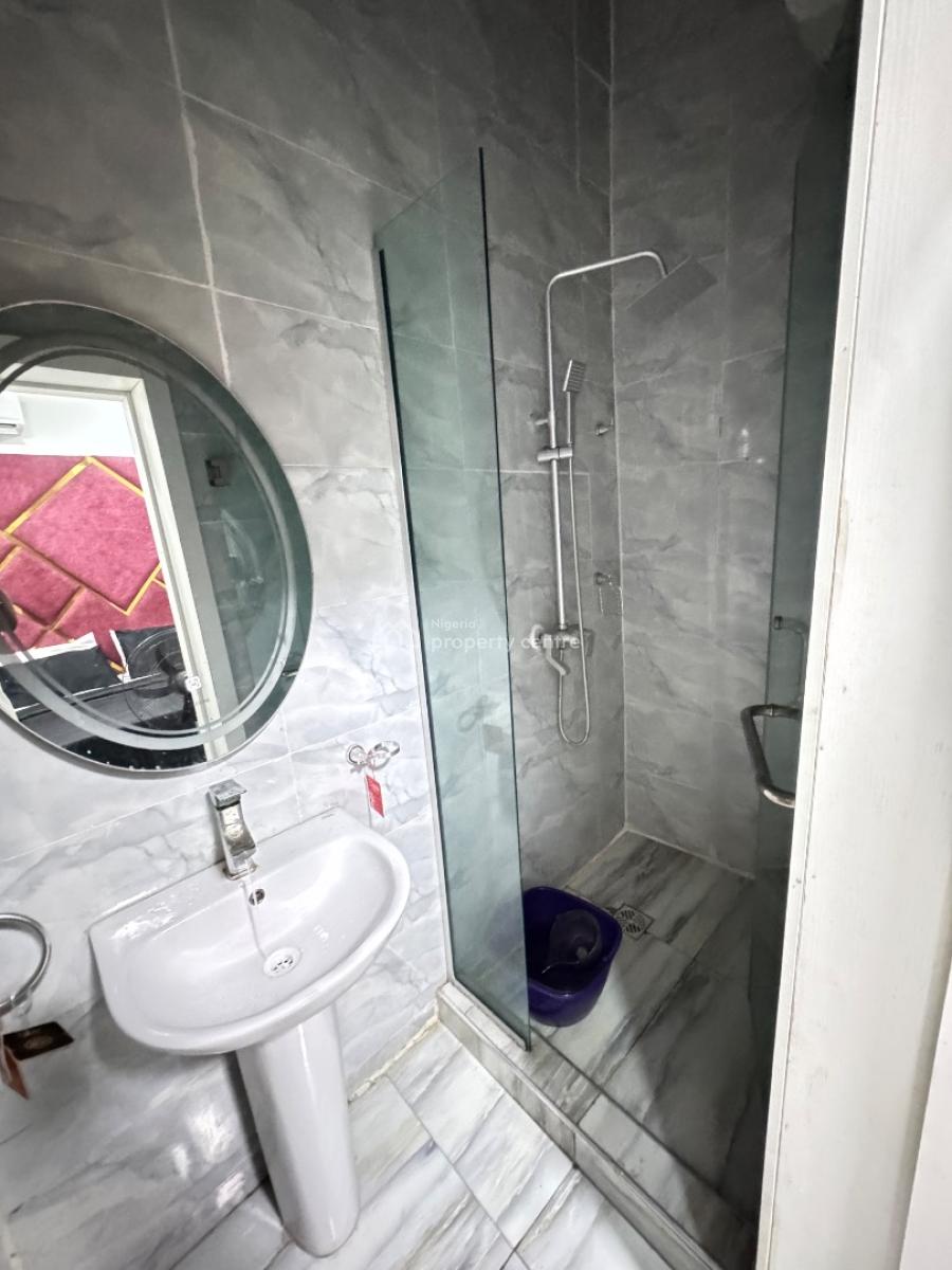 Urious & Lovely 3 Bedroom Apartmen Furnished Or Unfurnished Available, Oral Estate Orchid Road Lekki, Lekki, Lagos, Block of Flats for Sale