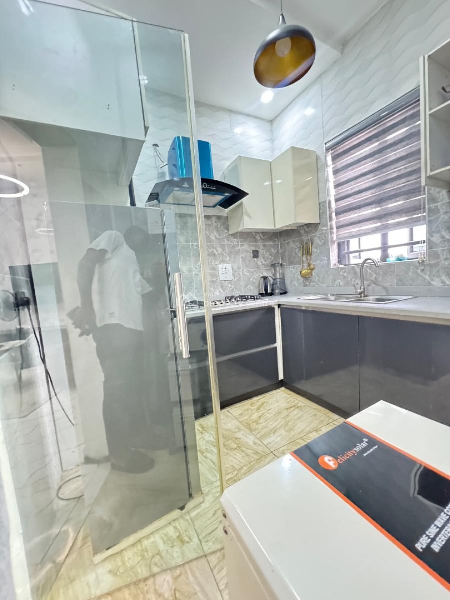 Urious & Lovely 3 Bedroom Apartmen Furnished Or Unfurnished Available, Oral Estate Orchid Road Lekki, Lekki, Lagos, Block of Flats for Sale