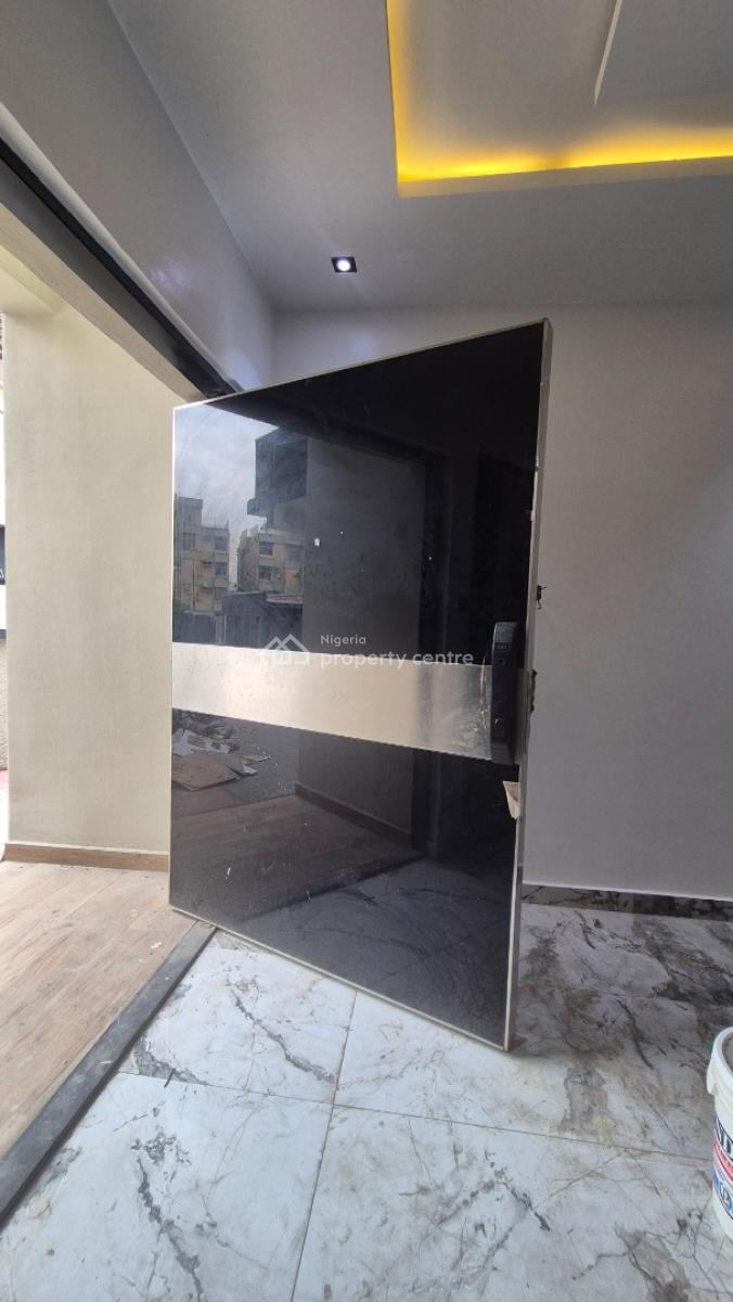 Direct Luxury 5 Bedroom Fully Detached Duplex with Bq in Shonibare Est, Shonibare Estate Maryland Lagos, Maryland, Lagos, Detached Duplex for Sale