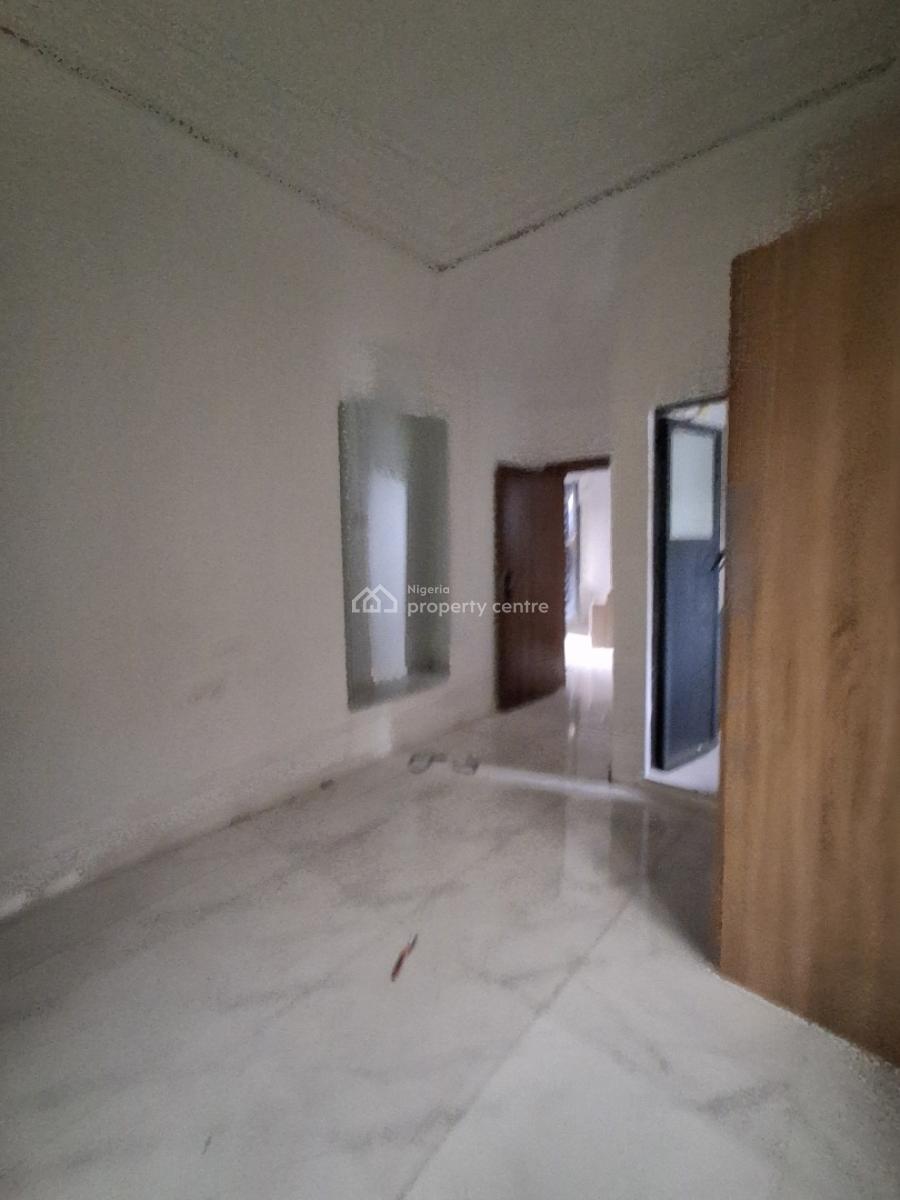 2  Bedroom Flat, in an Estate, Badore, Ajah, Lagos, House for Rent