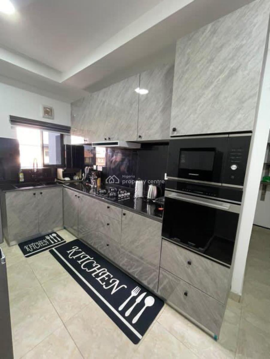Elegantly Designed 3-bedroom Apartment, Secured Estate in Gbagada, Gbagada, Lagos, Flat / Apartment Short Let