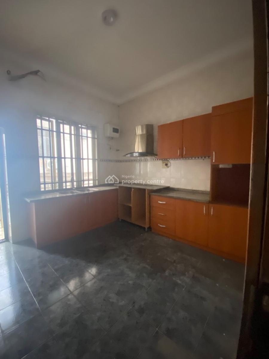 Luxury 3bedroom Apartment with Bq, Chevron, Lekki , Ajah, Lekki Phase 2, Lekki, Lagos, Flat / Apartment for Rent