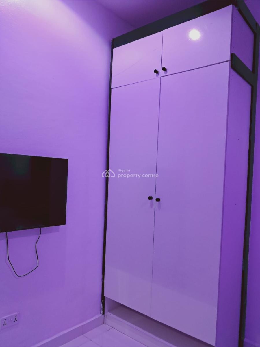 Luxury 5 Bedroom Apartment with Facilities, Orchid Road, Lekki, Lagos, Flat / Apartment Short Let