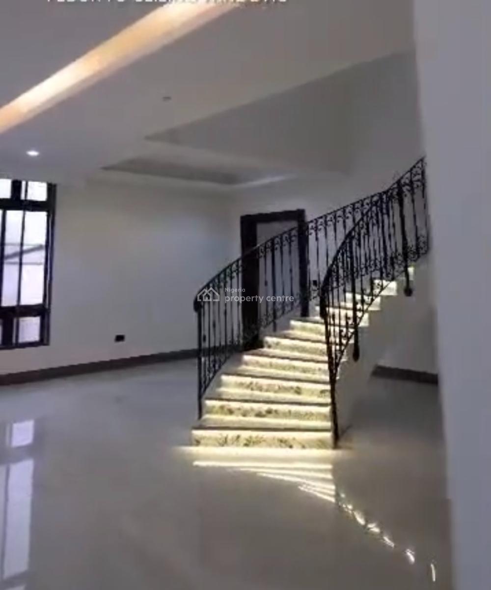 5-bed Penthouse,bq Custom Built Wardrobes, Amazing Living Rooms, Water, Off Bourdillon Road, Old Ikoyi, Lagos, Nigeria, Old Ikoyi, Ikoyi, Lagos, Flat / Apartment for Sale