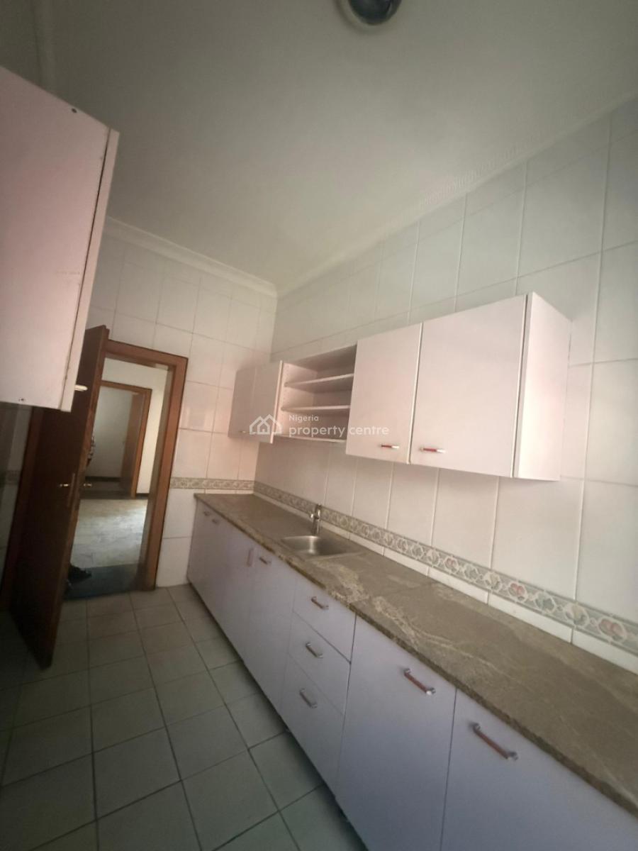 8bedroom with 2bedroom Guest Chalet with 3room Bq, Maitama, Maitama District, Abuja, Detached Duplex for Rent