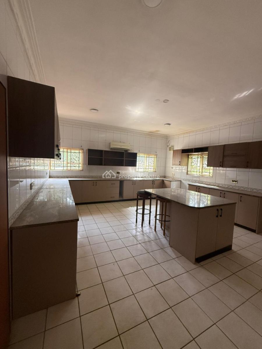 8bedroom with 2bedroom Guest Chalet with 3room Bq, Maitama, Maitama District, Abuja, Detached Duplex for Rent