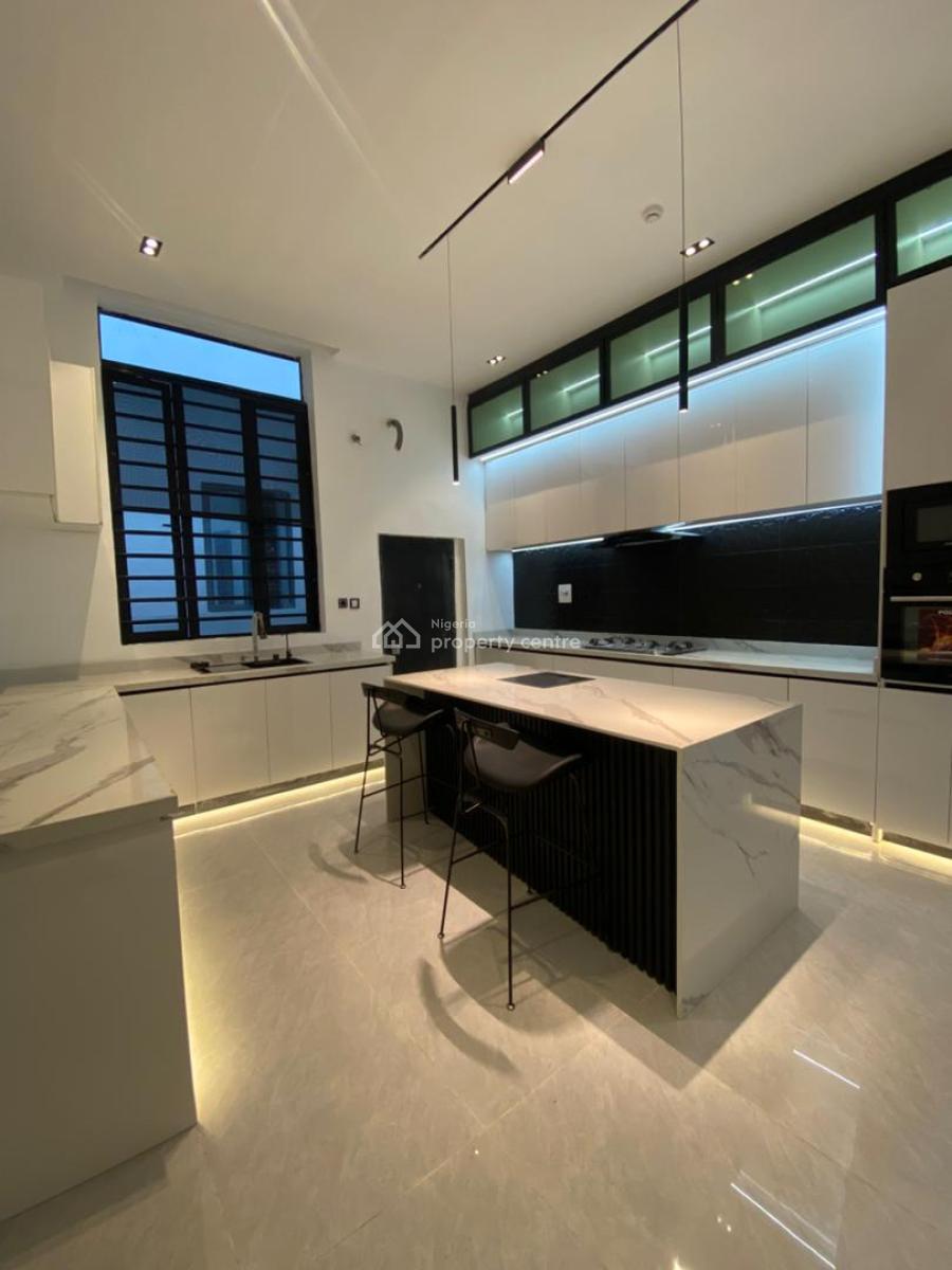 Breathe Taking 5 Bedroom Fully Detached, Orchid, Lekki, Lagos, Detached Duplex for Sale