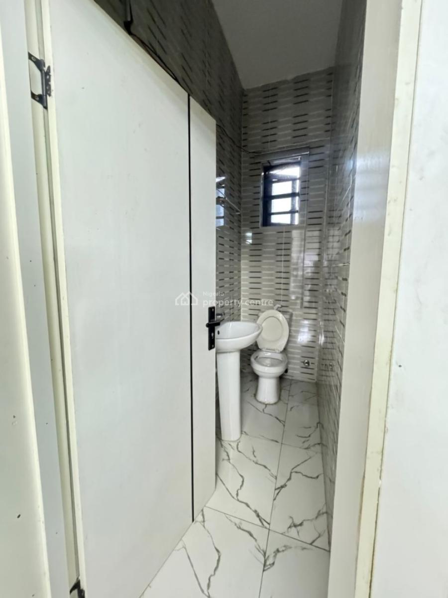 Luxury Furnished 3bedroom Apartment in Secured Estate, Oral Estate, 2nd Toll Gate, Lekki, Lagos, Flat / Apartment for Sale