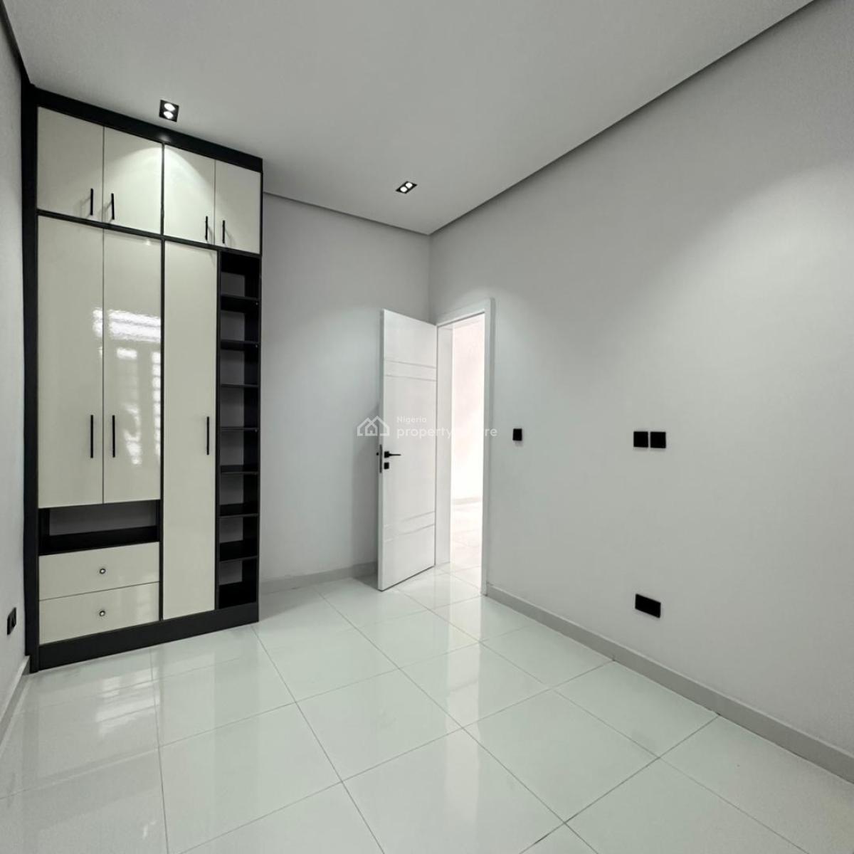 Luxury 4 Bedroom Semi Duplex with Bq, Ikota, Ikota, Lekki, Lagos, Semi-detached Duplex for Sale