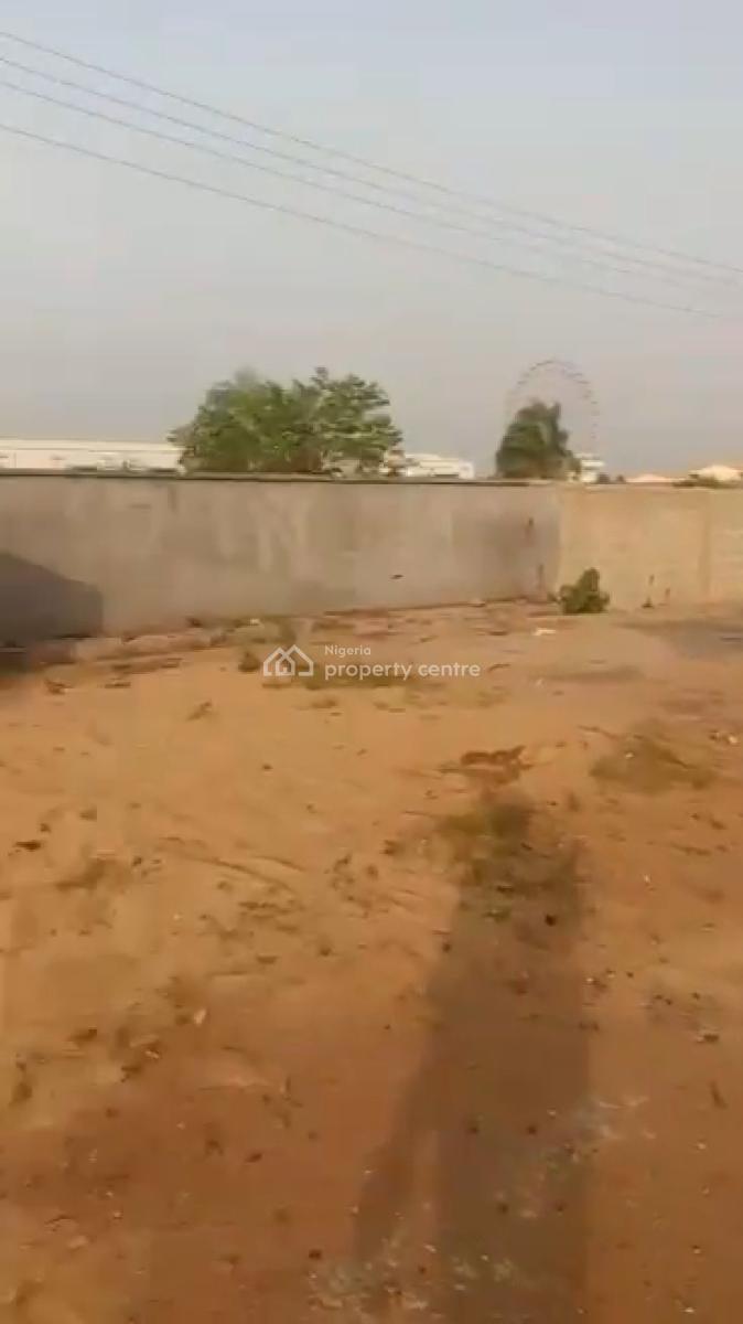 1383 Sqm  for Lease 1383 Sqm  Location..... Along Lagos Ibadan Expresswa, Ibafo Ogun State, Ibafo, Ogun, Warehouse for Rent