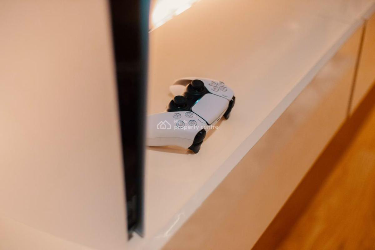 Furnished* 2 Bedroom Apartment  Fully Serviced  Pool  Elevator, Ikate, Lekki, Lagos, Flat / Apartment for Rent