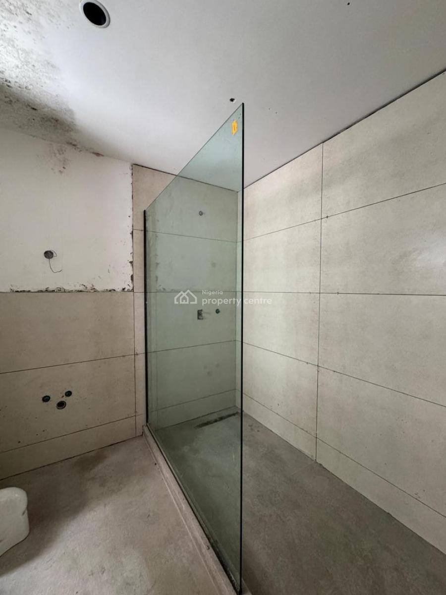 a Beautiful 3 Bedroom Apartment with Bq-, Victoria Island (vi), Lagos, Block of Flats for Sale